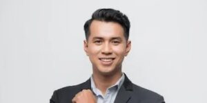 Tác giả Lê Văn Hùng nổi tiếng